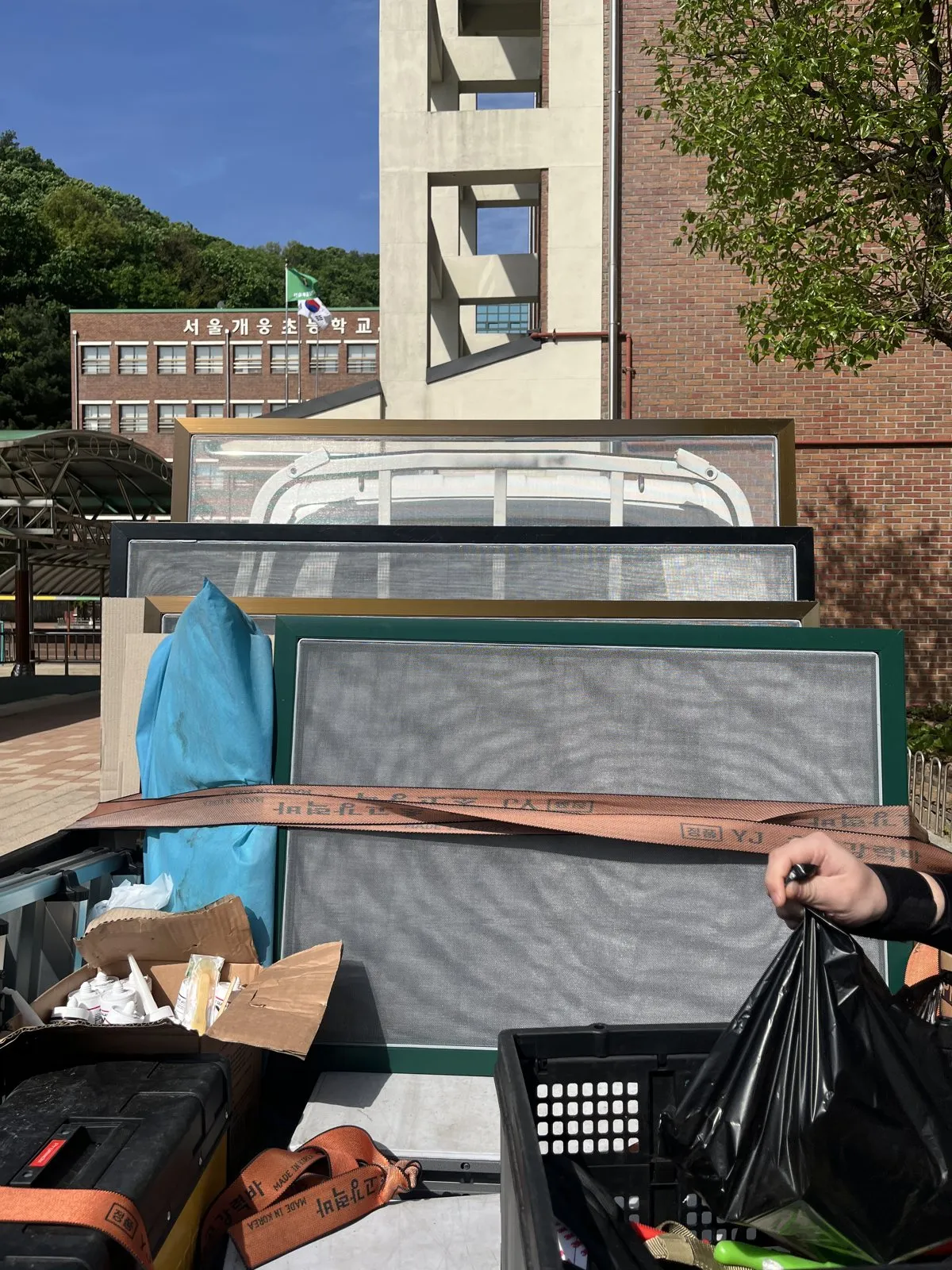 구로구 초등학교 방충망 시공 사진 2