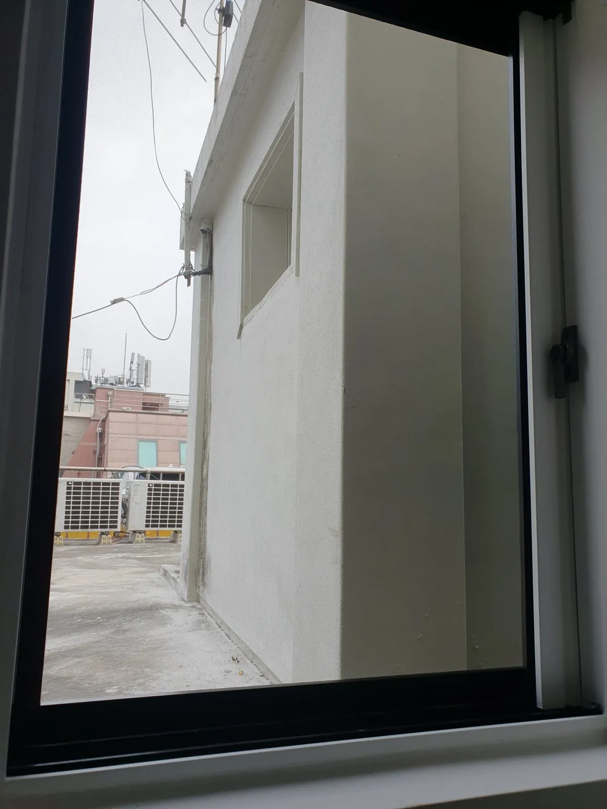 필동 사무실 미세방충망 시공 사진 3